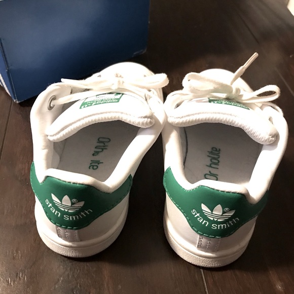 Toddler Adidas Stan Smith - Picture 2 of 3